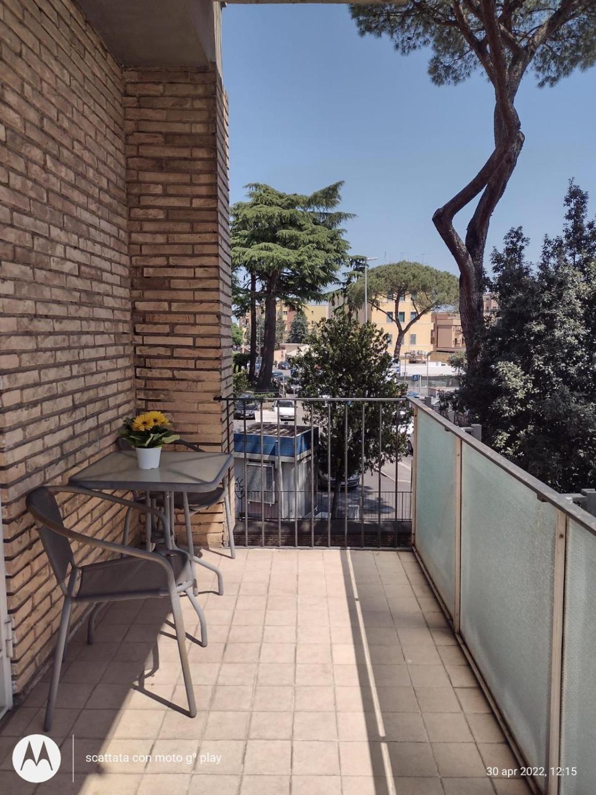 La Dolce Vita Bedrooms Near The Subway Rom Exterior foto